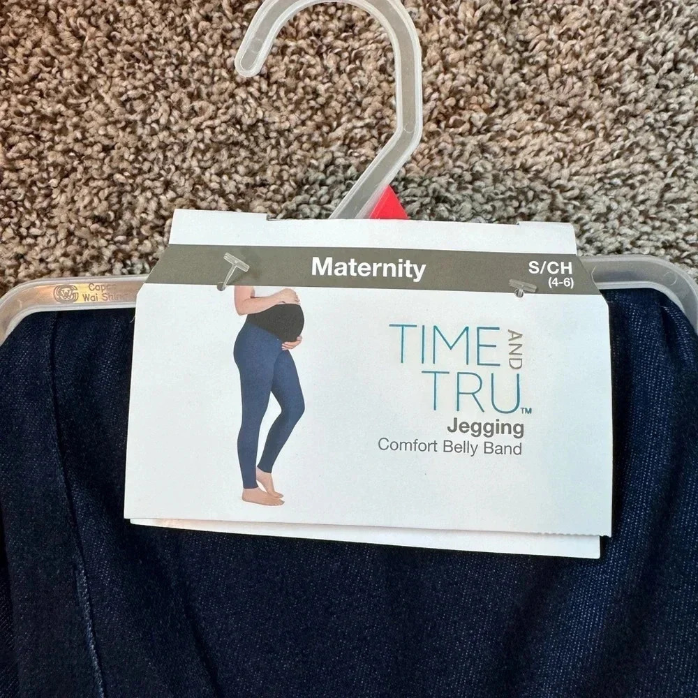 Time and True Maternity Jeggings - dark denim, size small